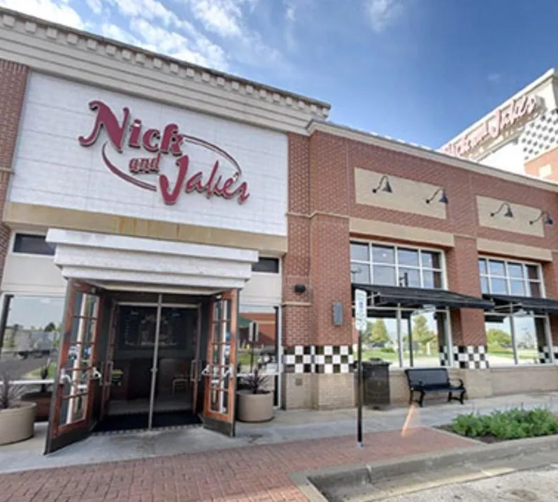 The front entrance of Nick and Jake's in Parkville